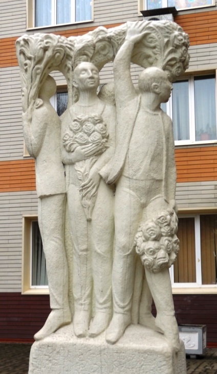 Fântâni Donetsk cu sculpturi