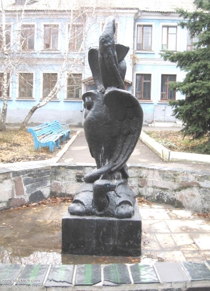 Fântâni Donetsk cu sculpturi