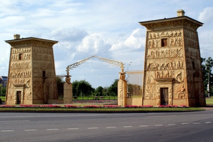 Poarta egipteană (Kuzmin)