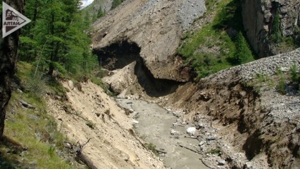 Moartea lacului Maash, bunicul Altai