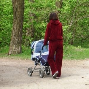 Sétálunk a használata, és mit kell tenni egy sétát a gyermek