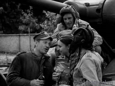 Istoria filmului - patru tancuri și un câine - (nostalgia) - nostalgie pentru