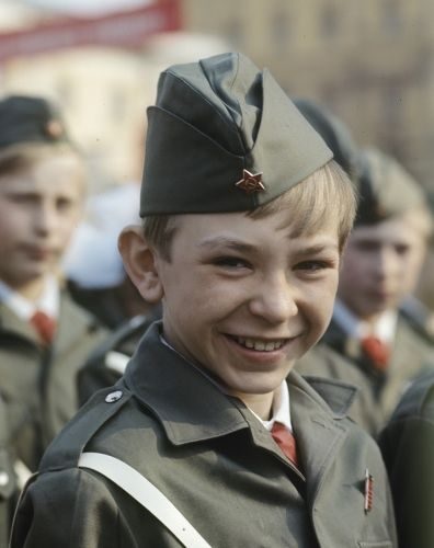 Cum au jucat milioane de copii sovietici în fulgere (milioane) Cum au jucat milioane de copii sovietici în fulgere