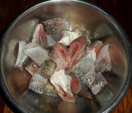 Cum să gătești pește conservat acasă