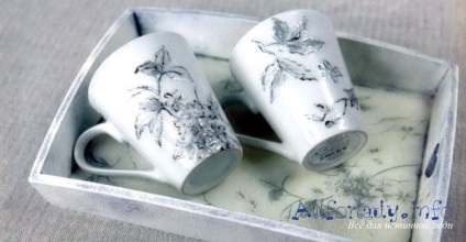 Hogyan készítsünk decoupage tálca és porcelán csészék