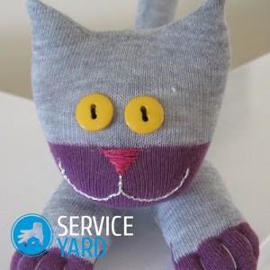 Hogyan készítsünk egy macskát egy zokni, serviceyard-kényelmes otthon kéznél