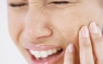 Cum să întăriți guma cu slăbirea dinților