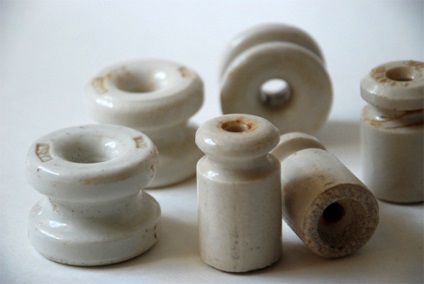 Cum sa alegi izolatoarele ceramice pentru electricitate - pentru toti maestrii - tu si casa ta