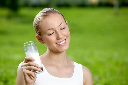 Joghurt és tej -, hogy a közös és miben különböznek, hogy mi a különbség