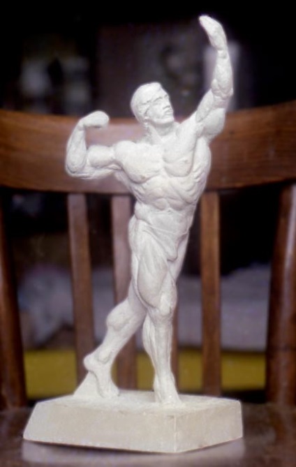 Sculptura figurinei unui atlet, recenzie foto