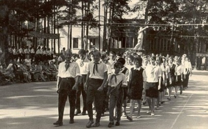 Nyári táborban (fotó 91) (fotó) Nyár a nyári tábor (91 fotó)