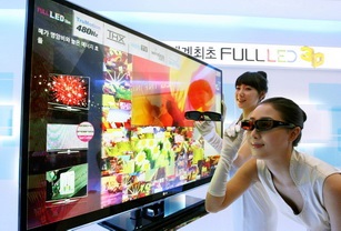 Lg prezintă în premieră mondială primul televizor 3D subțire, un portal de învățare pentru vânzătorii de uz casnic