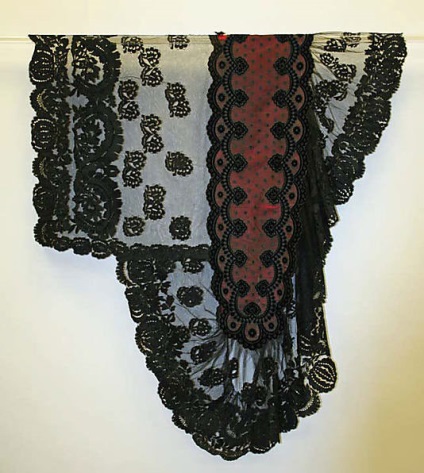 Mantilla a XIX században