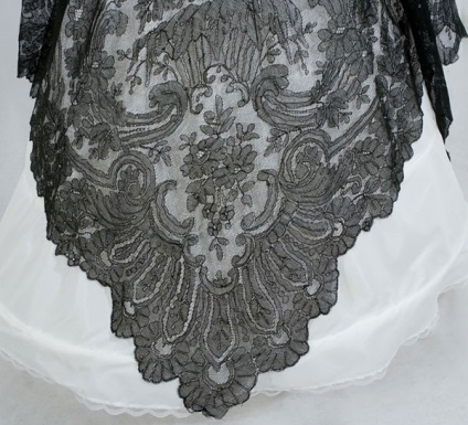 Mantilla a XIX században