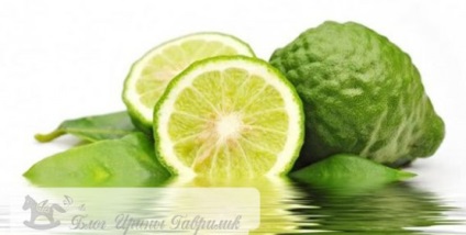 Proprietăți de ulei Bergamot și aplicații pentru față, păr și corp