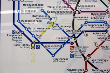 Parcul de metrou din Moscova câștigă și împrejurimile