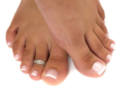 Toenails egészséges és problémás szerkezete és működése