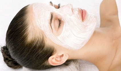 Peeling facial la domiciliu