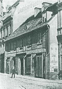 Por él (él) hamu él