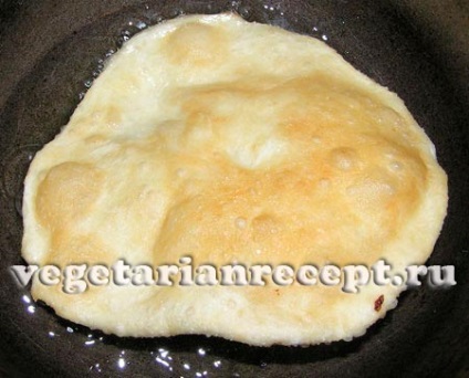 Puri - tortilla indiană prăjită