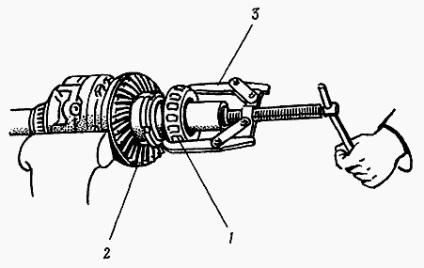 Repararea axei de antrenare frontală mtz-82