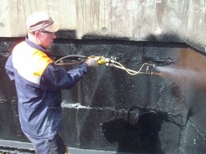 Utilizarea masticului de bitum din cauciuc în construcții și reparații