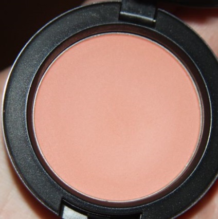 Blush sheertone blush (piersici umbra) de la mac - recenzii, poze si pret