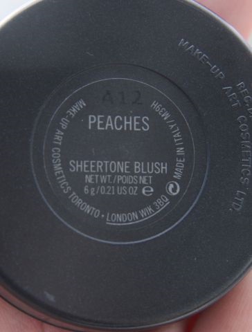 Blush sheertone blush (piersici umbra) de la mac - recenzii, poze si pret