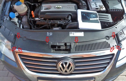 Înlăturarea grilajului radiatorului și a ornamentelor din față. Volkswagen passat b6 2005