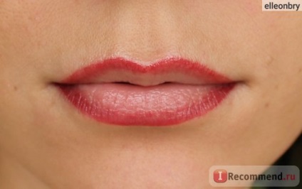 Lip tatuaj - 