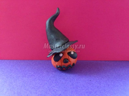 Halloween sütőtök gyurma (sütőtök) Halloween sütőtök készült gyurma