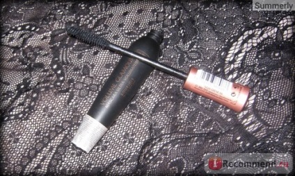 Mascara pentru genele de bourjois cu aspect de glamour - 