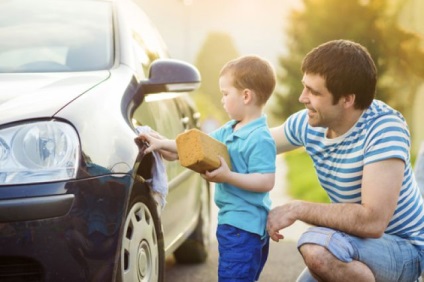 Primăvara surpriză cum să curățați mașina de mugurii de plop