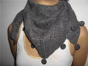 Eșarfe de tricotat cu ace de tricotat în conformitate cu schema cu acompaniament foto și video
