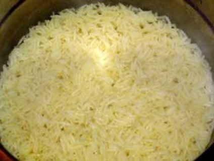 Sült csirke sült rizs