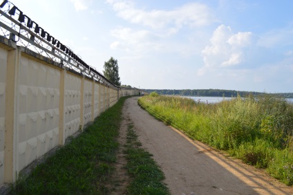 Căldura continuă! Unde să înotați în Solnechnogorsk și în zona înconjurătoare Lake Senezh