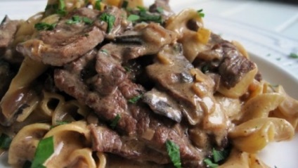 Marha Stroganoff - főzés titok „hús Stroganoff”