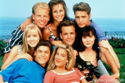 Beverly Hills 90210 „ünnepli 25 éves válassza ki a legszebb pár a sorozat! (Beverly Hills) Beverly Hills 90210 „ünnepli 25 éves válassza ki a legszebb pár a sorozat!
