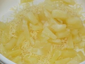 Salata cu pui si ananas 2 retete