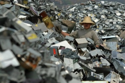 Piața neagră a gunoiului electronic