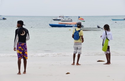Mit kell látni a sziget Praslin Seychelles 1 napig a szezon során és szezonon kívül