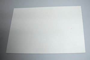 Decupaj de hârtie cu peliculă sau pânză de păianjen - decor de caleidoscop