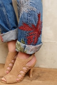 Jeans cu sfaturi de broderie și exemple de decor original