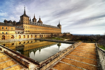 Escorial, hogyan lehet eljutni Madrid