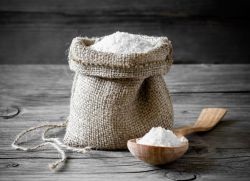 Soluție hipertonică de sare de masă - proprietăți medicinale