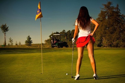 Jucătorilor de golf i sa interzis să poarte jambiere