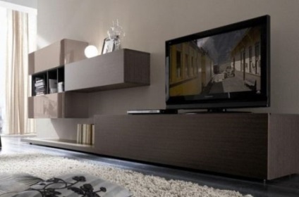 Idei despre cum să combinați televizorul cu un diapozitiv de mobilier, design interior și mobilier într-un apartament