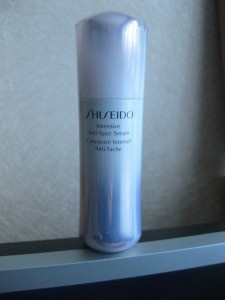 Și din nou pete și din nou shiseido