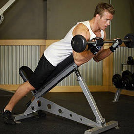 Cum să pompi bicepsul acasă și în sala de gimnastică