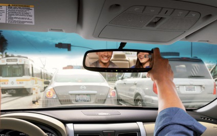 Cum să reglați corect oglinzile într-o mașină